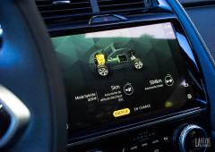 Interieur_jaguar-e-pace-hybrid-1-5-phev-309ch_5